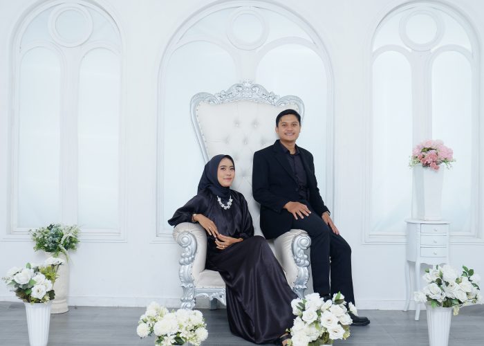 Budi & Diana Akad
