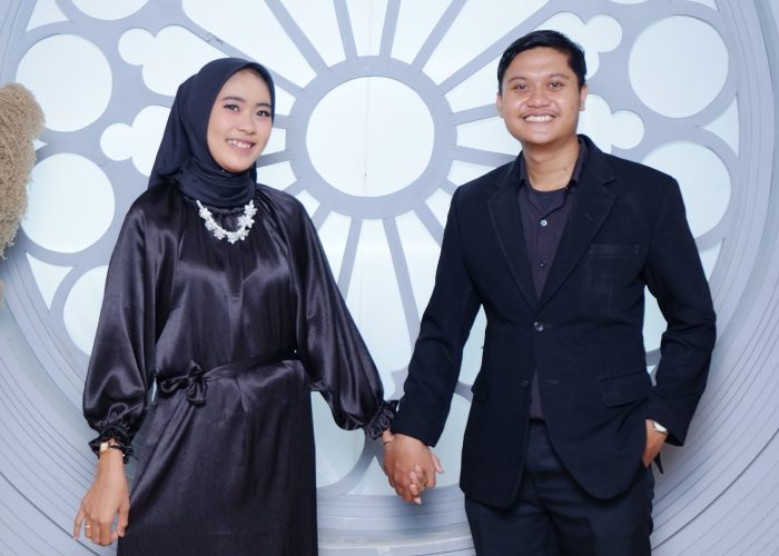 Budi & Diana Live